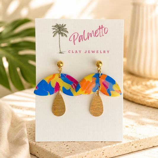 Toucan with Brushed Gold Teardrop