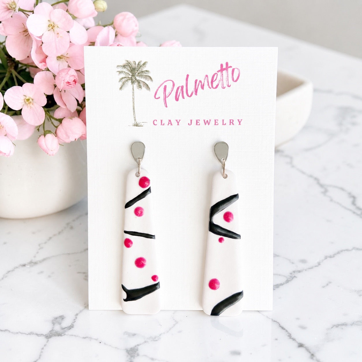 Black & Fuchsia on White